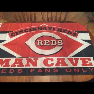 CINCINNATI REDS MAN CAVE 3 x 5 BANNER FLAG.